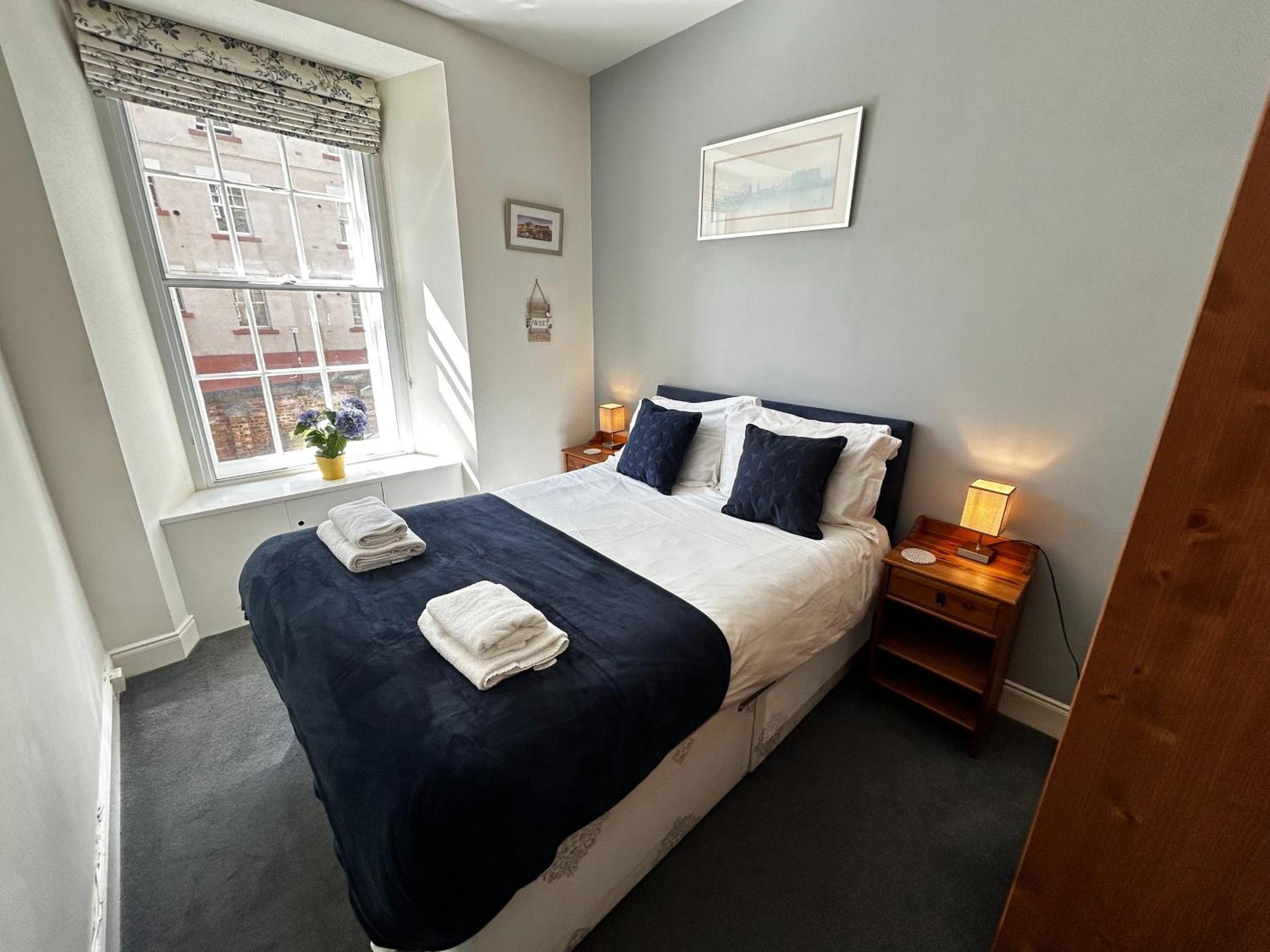 Blair St Burns Apt Old Town Edinburgh Exterior photo